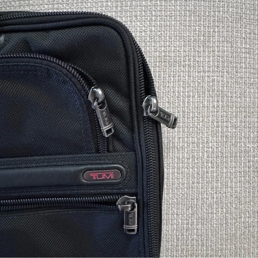 Tumi Black Men's Laptop Sleeve with handles